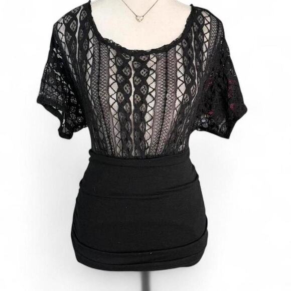 Derek Heart Tops - Black Lace 2000s Core Heart Soul Y2K Fitted Top size large grunge